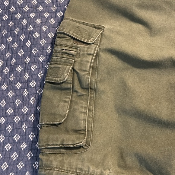 Boy Scouts Of America Men's Green Convertible Cargo Pants Sz 40 Relaxed - Picture 6 of 9